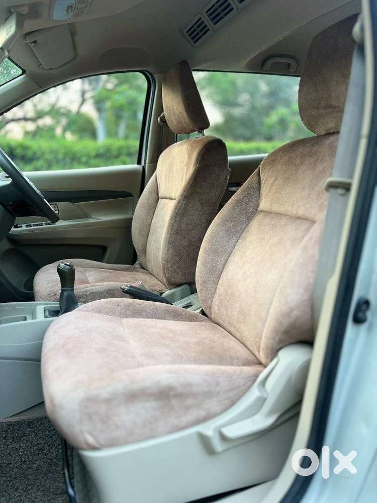 Maruti Suzuki Ertiga 1.5 Vxi, 2020, Cng & Hybrids