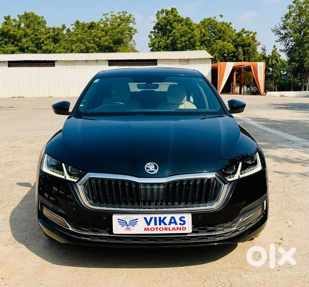 Skoda Octavia 2.0 L K Tsi At, 2022, Petrol