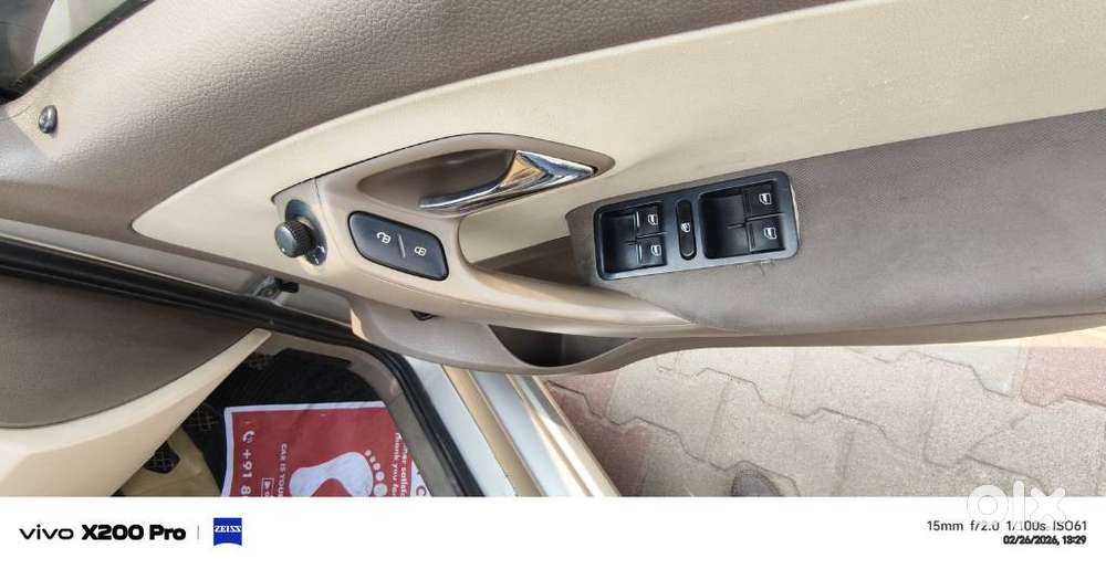 Skoda Rapid Elegance 1.6 Tdi Cr Manual, 2012, Diesel