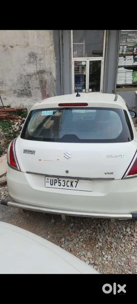 Maruti Suzuki Swift 2017 Diesel 132000 Km Driven