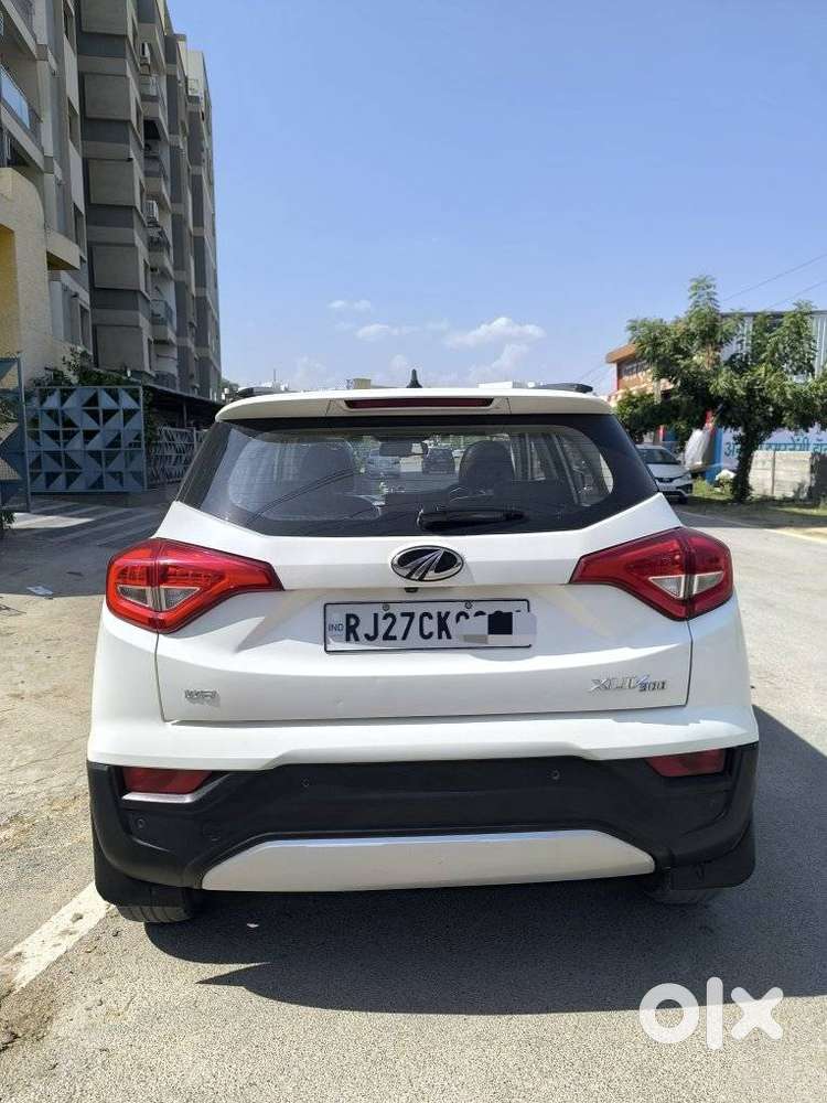 Mahindra Xuv300 W8 Option, 2021, Petrol