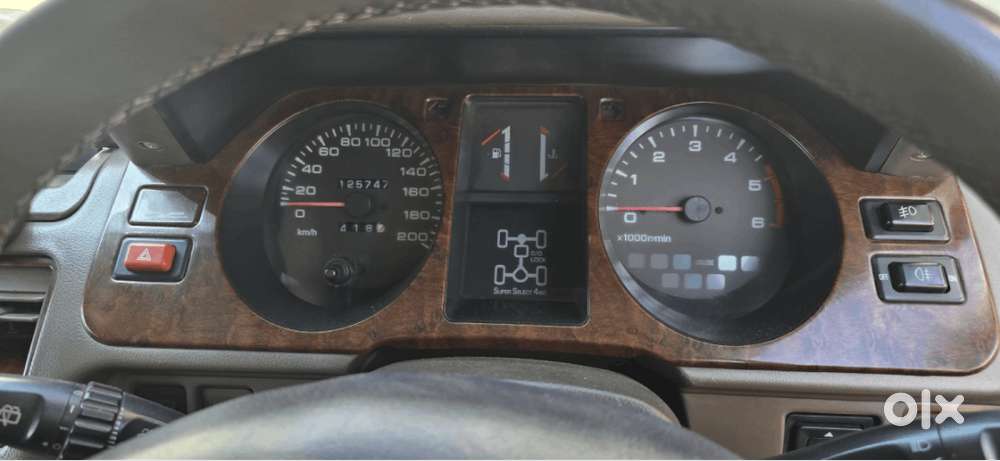 Pajero Sfx 4x4 For Sale