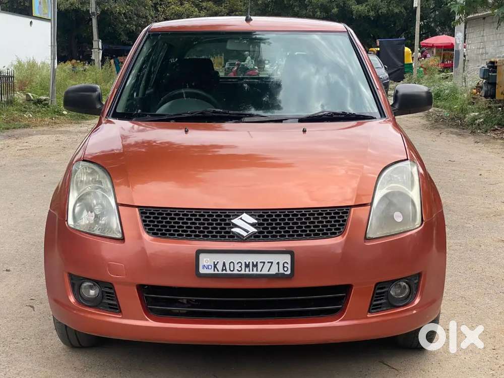 Maruti Suzuki Swift 2010 Petrol 76000 Km Driven
