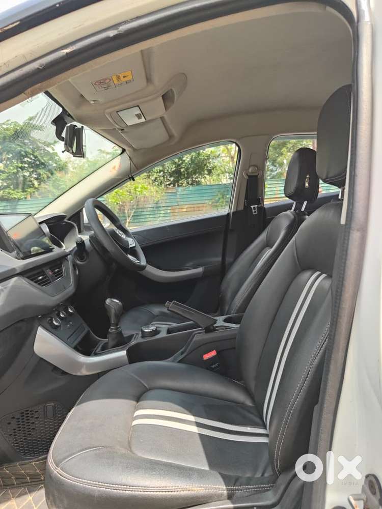Tata Nexon 1.2 Revotron Xm (s), 2020, Petrol