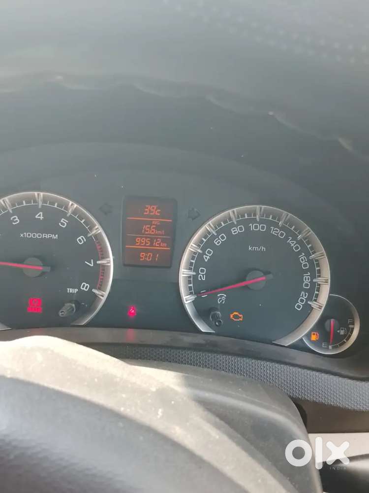 Going To Sell Maruthi Dezire 2017 Modal For 6 Lacks