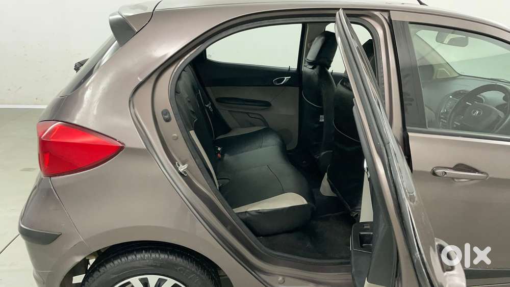 Tata Tiago Xza, 2018, Petrol