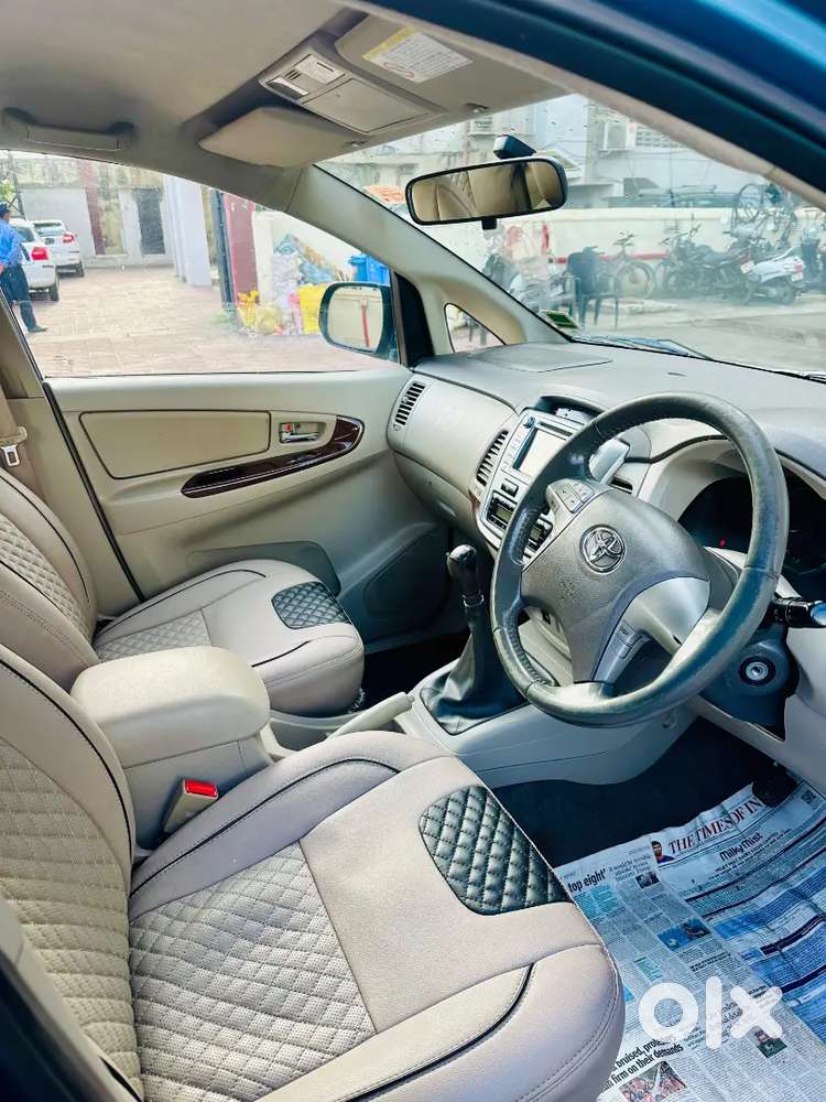 Toyota Innova 2.5 Vx 2012 Non Accident Non Flooded