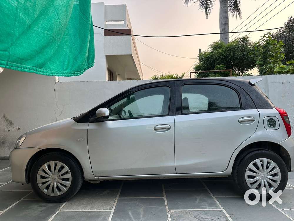 Toyota Etios Liva 2015 Diesel 116500 Km Driven