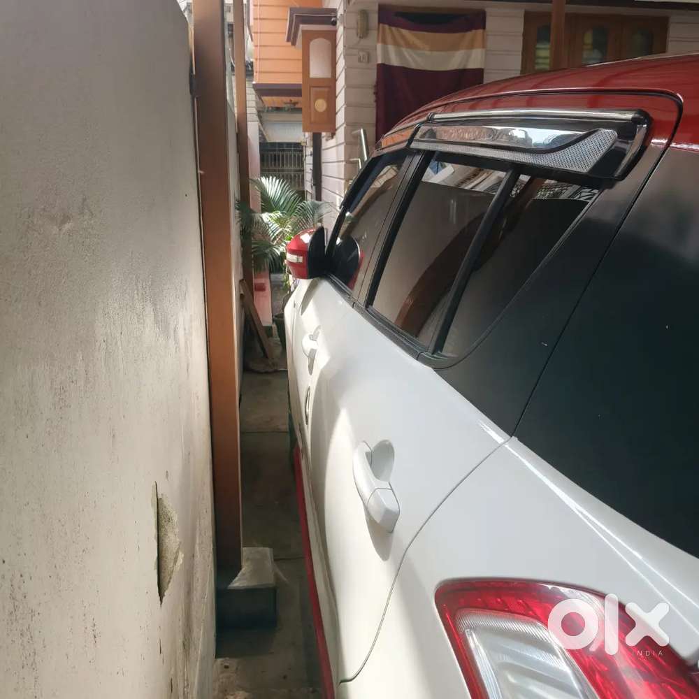 Maruti Suzuki Swift 2016