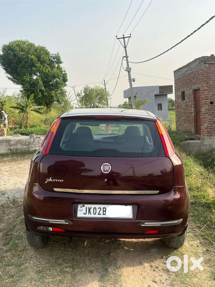 Fiat Punto Diesel 25kmpl Mileage