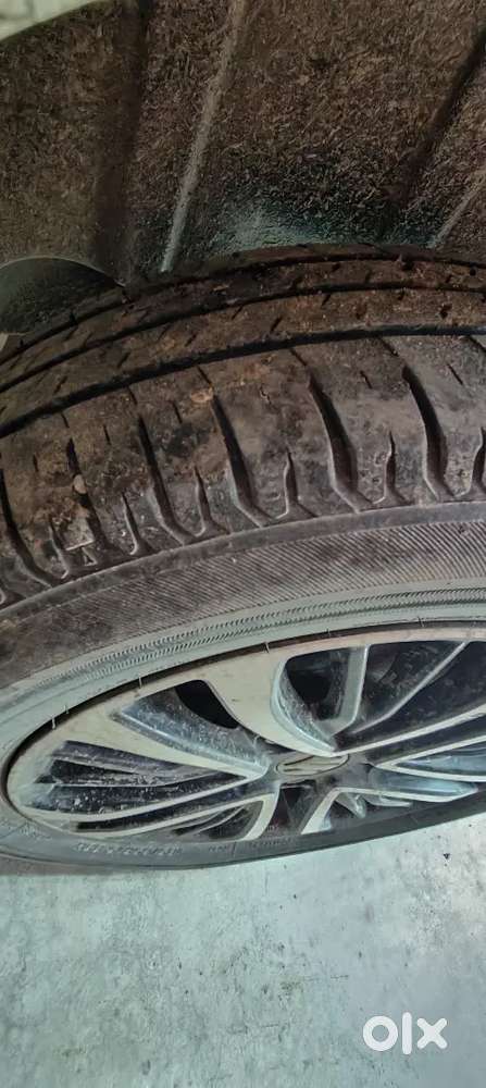 Maruti Suzuki Ertiga Vxi 2024 With Company Fitted Allow Wheel