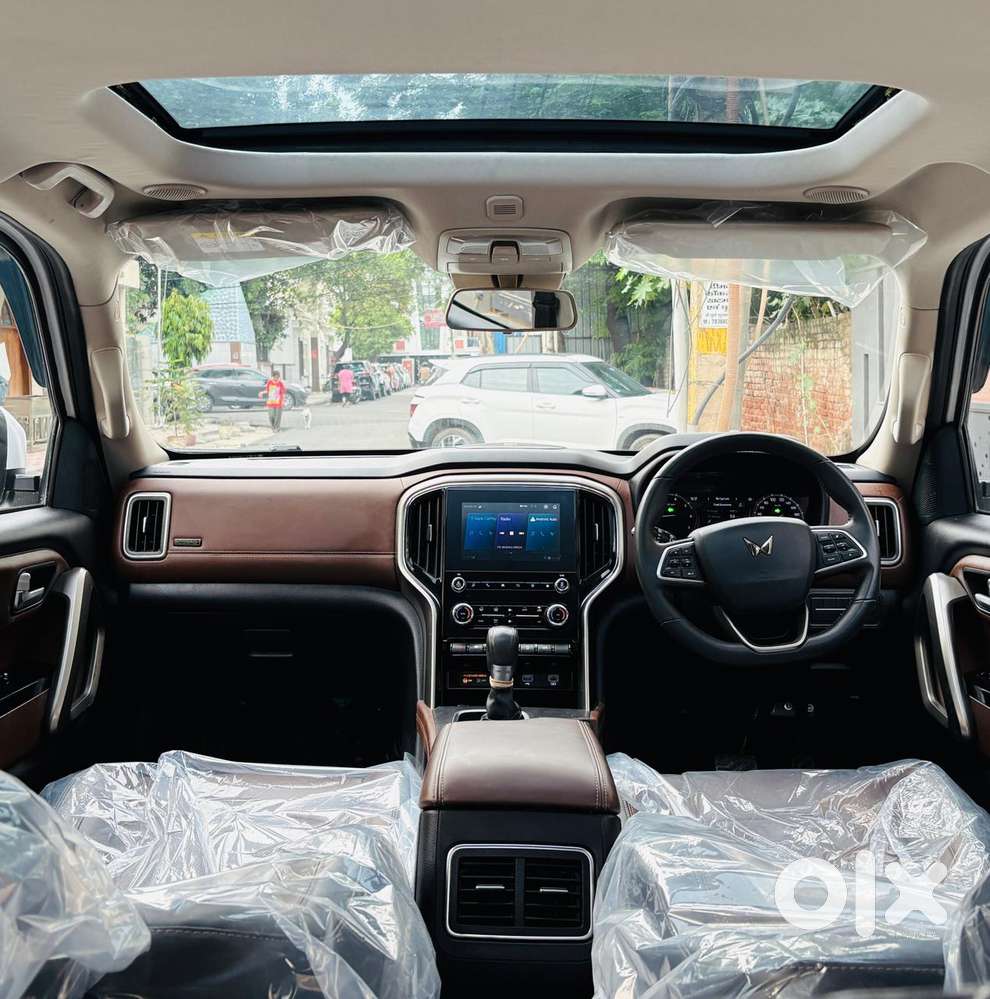 Mahindra Scorpio-n 2.0 Z8 L Petrol At 6 Str, 2023, Petrol