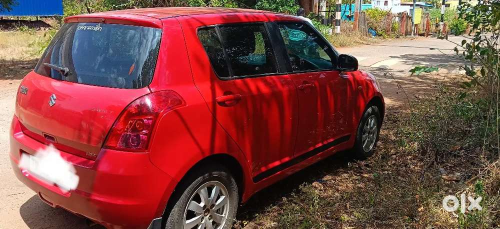 Maruti Suzuki Swift Petrol 2009 Zxi With 98000 Km