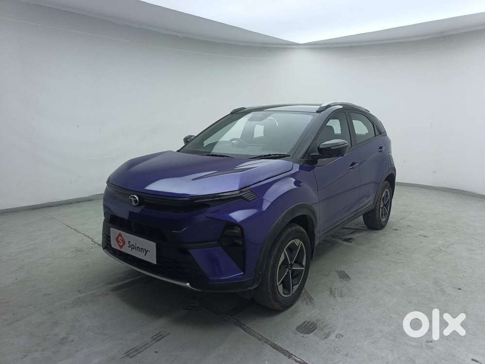 Tata Nexon Fearless Plus S Purple 1.2 Revotron Petrol 7dca Dual Tone..