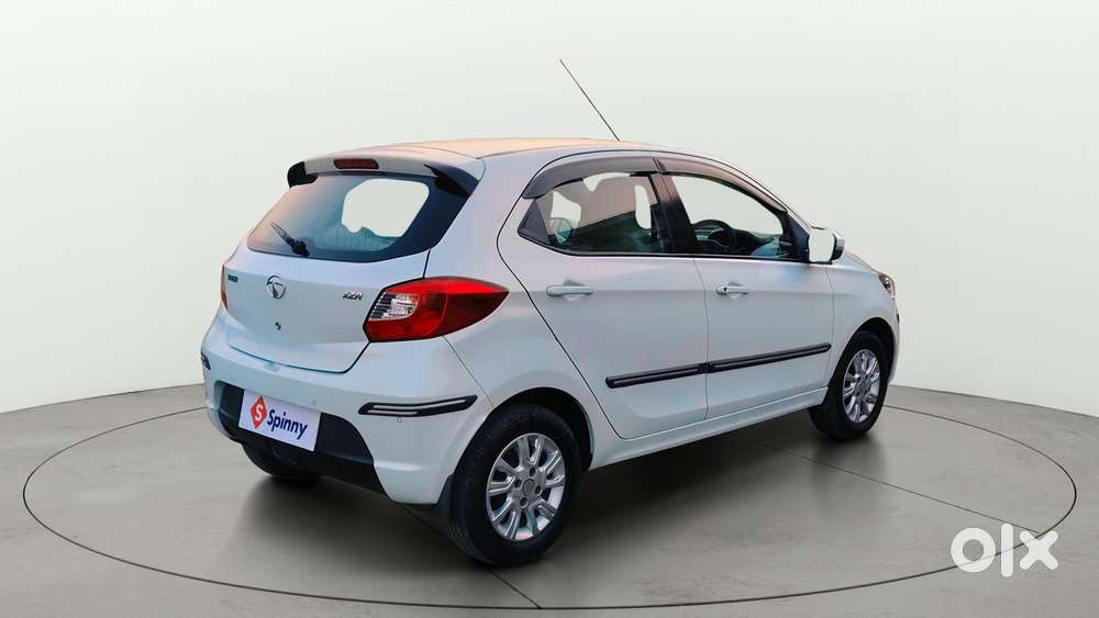 Tata Tiago Xza, 2018, Petrol