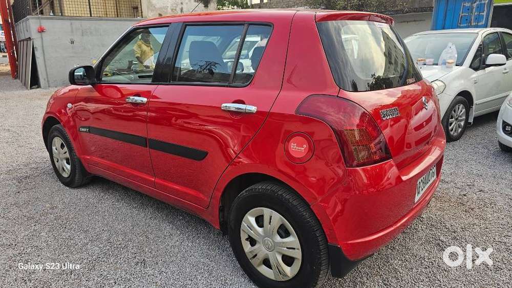 Maruti Suzuki Swift 1.2 Vxi Deca Limited Edition, 2007, Petrol