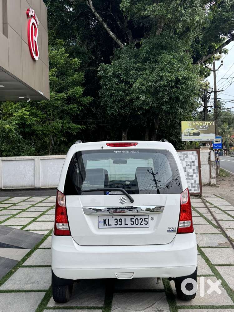 Maruti Suzuki Wagon R Amt Vxi Option, 2017, Petrol
