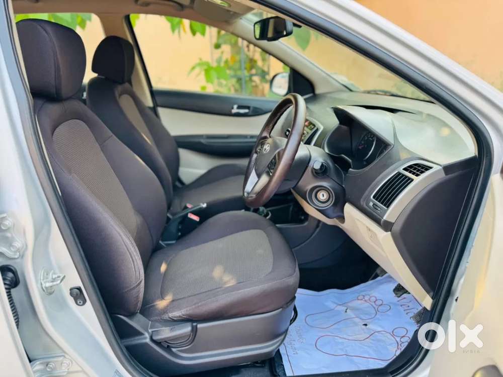 Hyundai I20 Sportz 1.2 Bs-iv, 2012, Petrol
