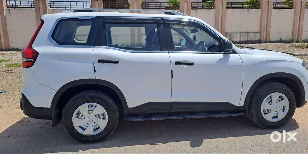 Mahindra Scorpio-n D Mt 1wd Z2(e) 7s For Sell
