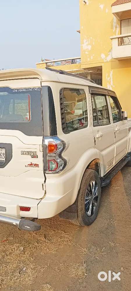 Mahindra Scorpio 2015 Diesel 125000 Km Driven