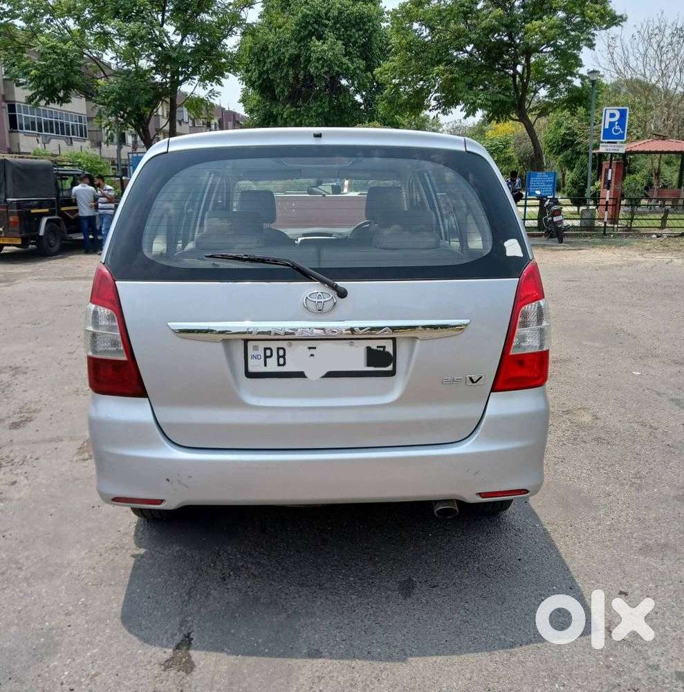 Toyota Innova 2.5 V 7 Str, 2013, Diesel