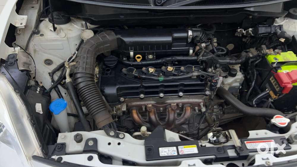 Maruti Suzuki Dzire 1.2 Vxi Amt, 2018, Petrol