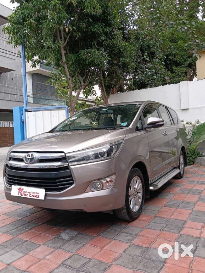 Toyota Innova Crysta 2.4 V, 2017, Diesel