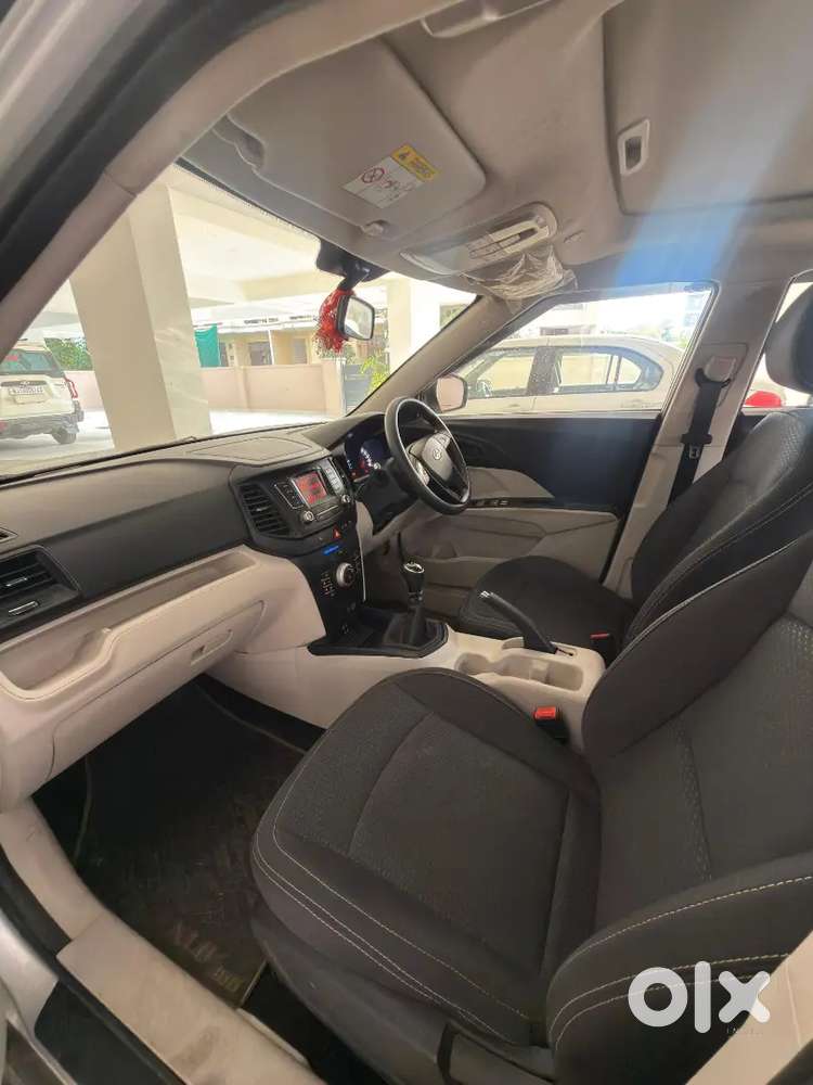 Mahindra Xuv300 Petrol Manual 2022