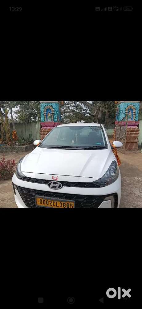 Hyundai Aura 2023 Petrol 48000 Km Driven