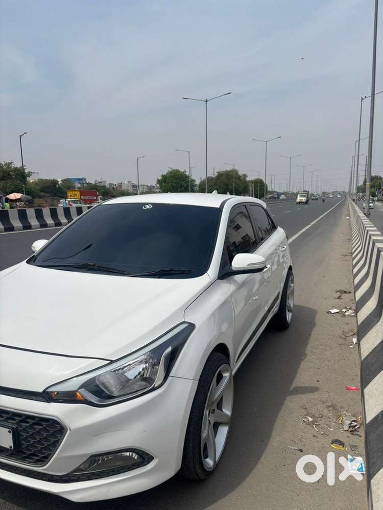 Hyundai Car 2015 Model 20 Inch Alloy Wheels With New Tyres