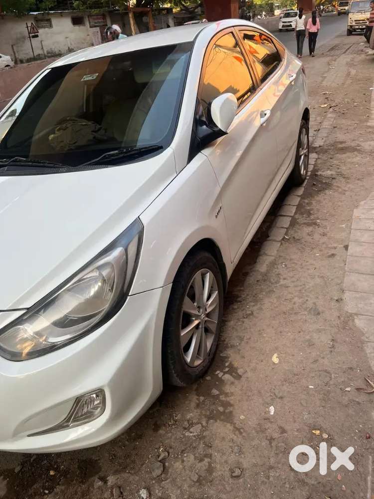 Hyundai Verna 2012 Petrol 120000 Km Driven