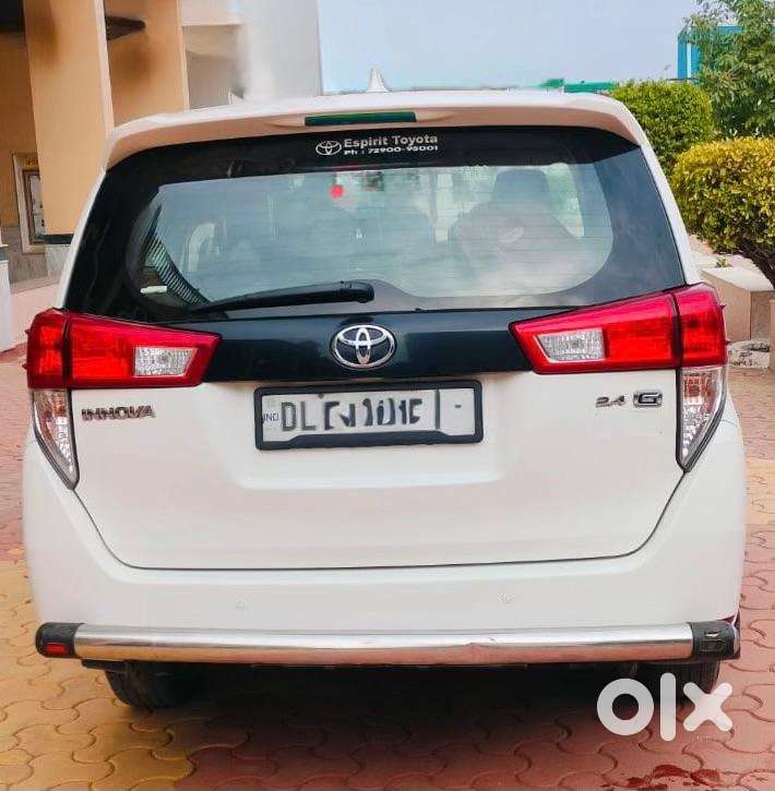 Toyota Innova Crysta 2017