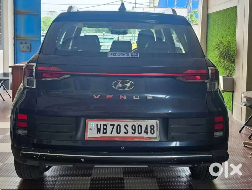 Hyundai Venue S 1.2 Petrol, 2023, Petrol