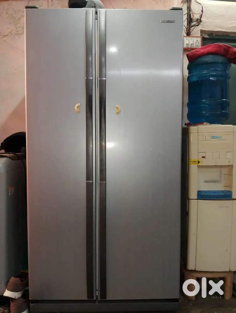 URGENT SALE SAMSUNG SIDE BY SIDE DOUBLE DOOR FRIDGE 600 LTR