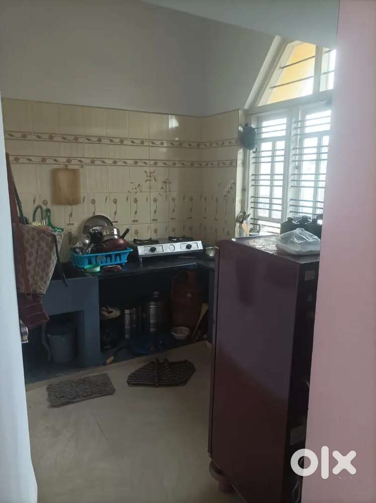Vijayaganar 2nd stage house for rent in 2nd floor