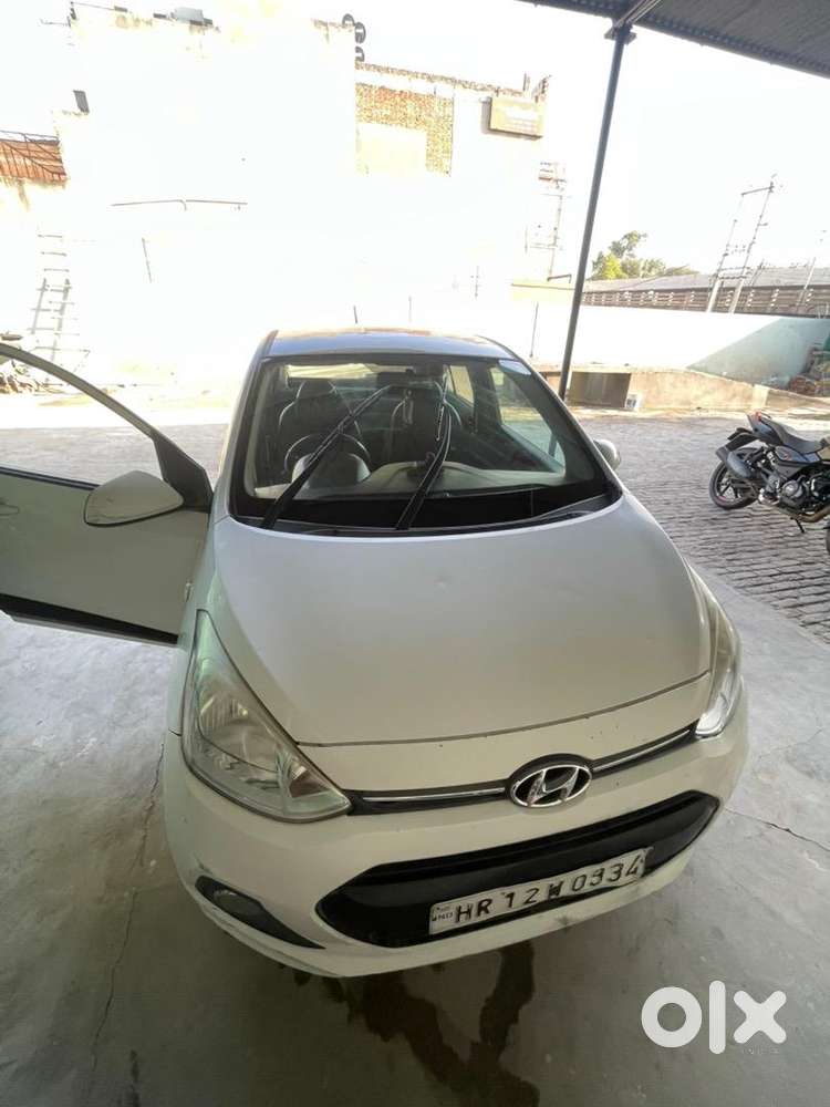 Hyundai Grand I10 2013 Diesel Well Maintained