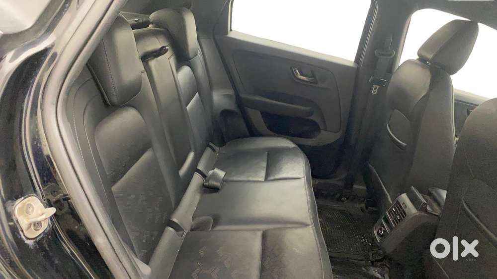 Tata Altroz 1.2 Xz Plus I-turbo Petrol Dark Edition, 2021, Petrol