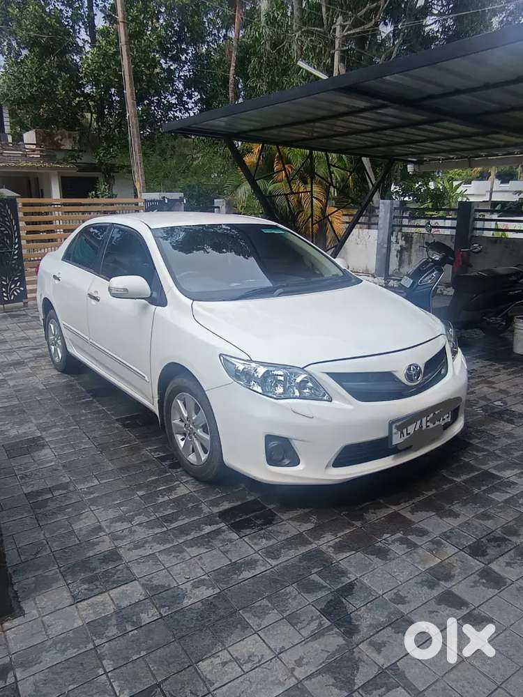Toyota Corolla Altis 2010-2013 Diesel