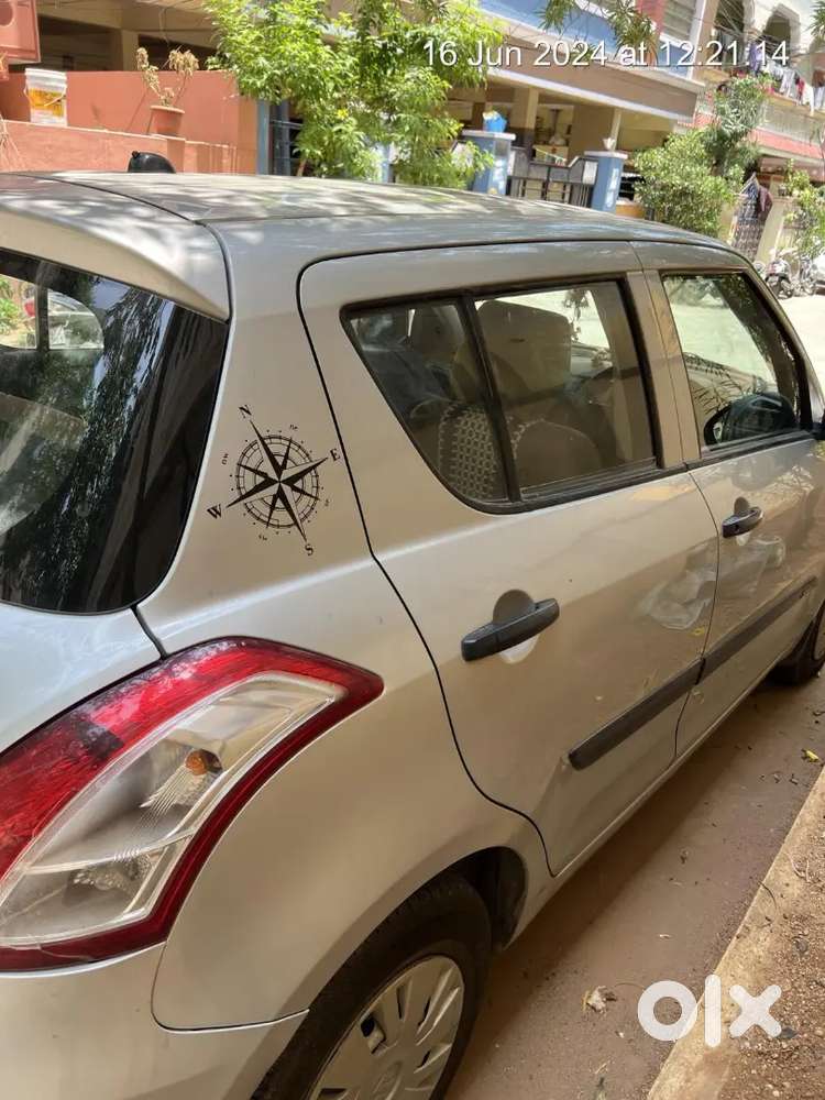 Maruti Suzuki Swift Lxi 2014 Petrol Manual
