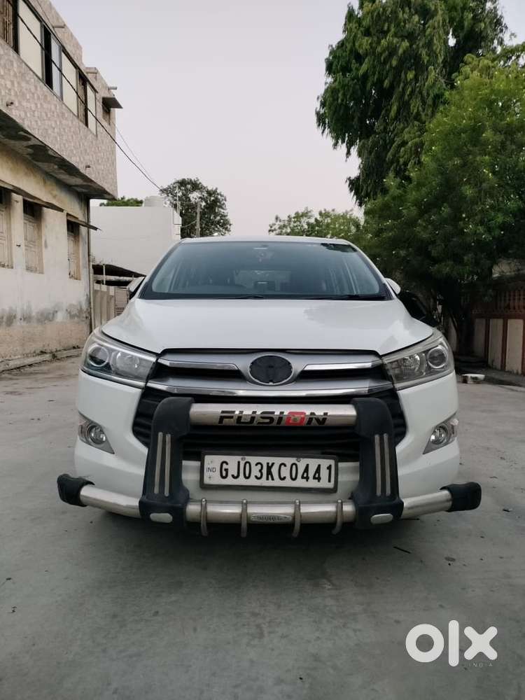 Toyota Innova Crysta 2017 Diesel Manual