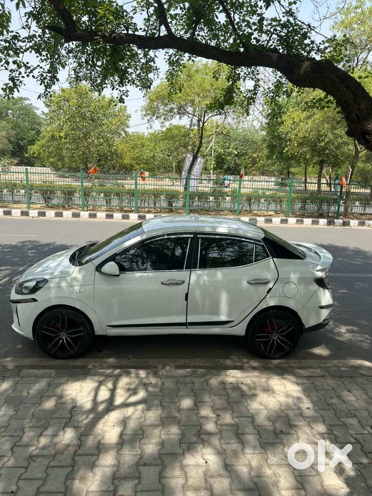 Hyundai Aura 2022 60000 Km Driven