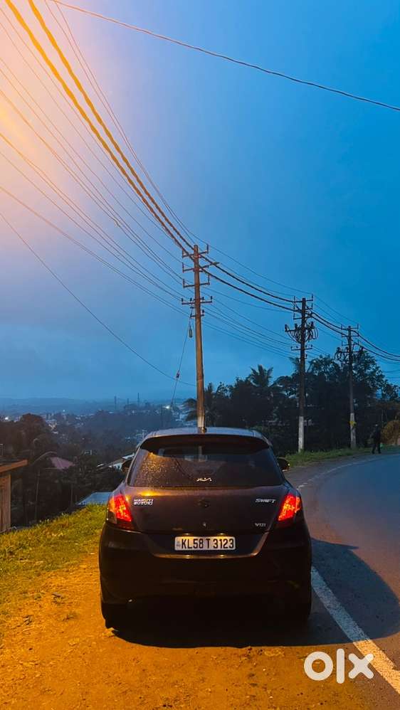 Maruti Suzuki Swift 2016