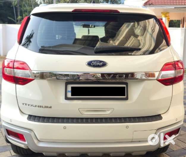 Ford Endeavour 2.2 Titanium At 4x2, 2016, Diesel