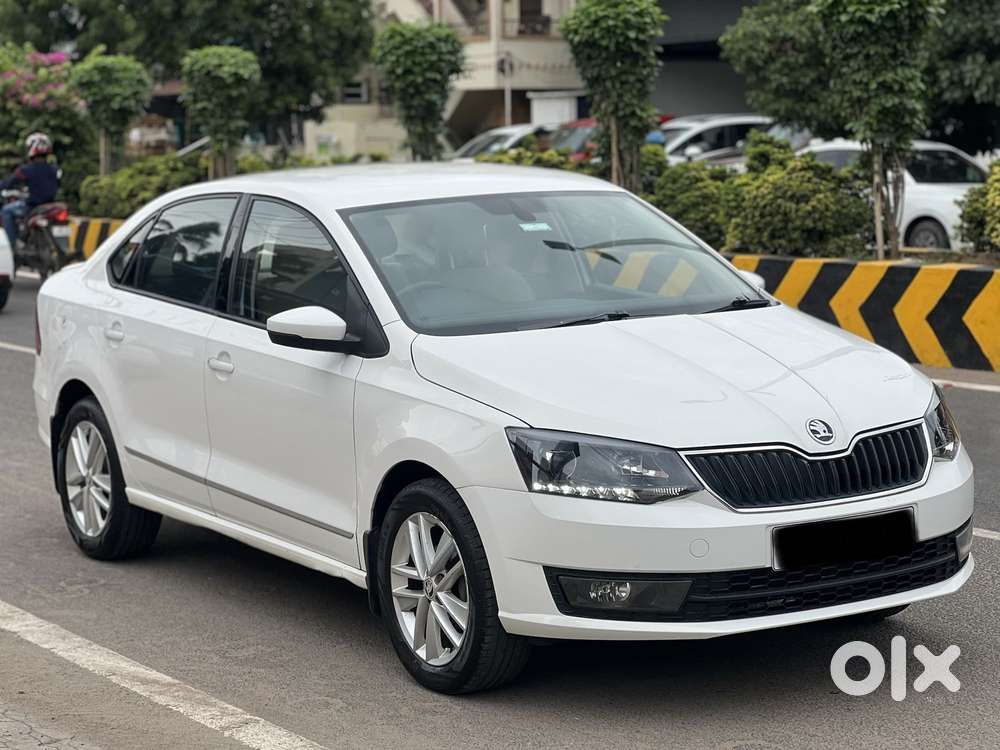 Skoda Rapid 1.6 Mpi At Style, 2019, Petrol