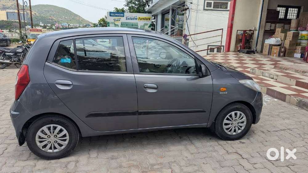 Hyundai I10 Sportz 1.1 Irde2, 2015, Petrol