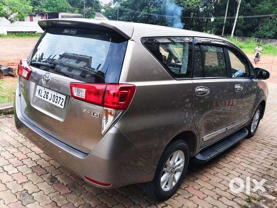 Toyota Innova Crysta 2.4 G Mt, 2018, Diesel