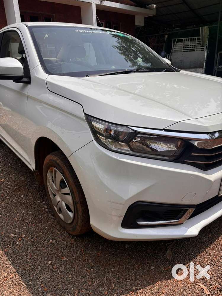 Honda Amaze 2024 Petrol 28172 Km Driven