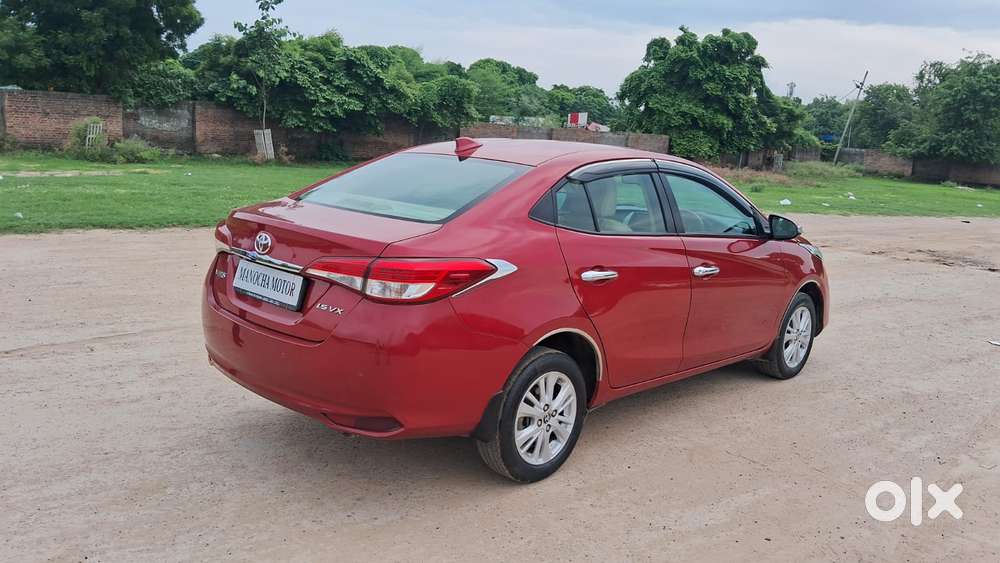 Toyota Yaris Vx Cvt, 2019, Petrol