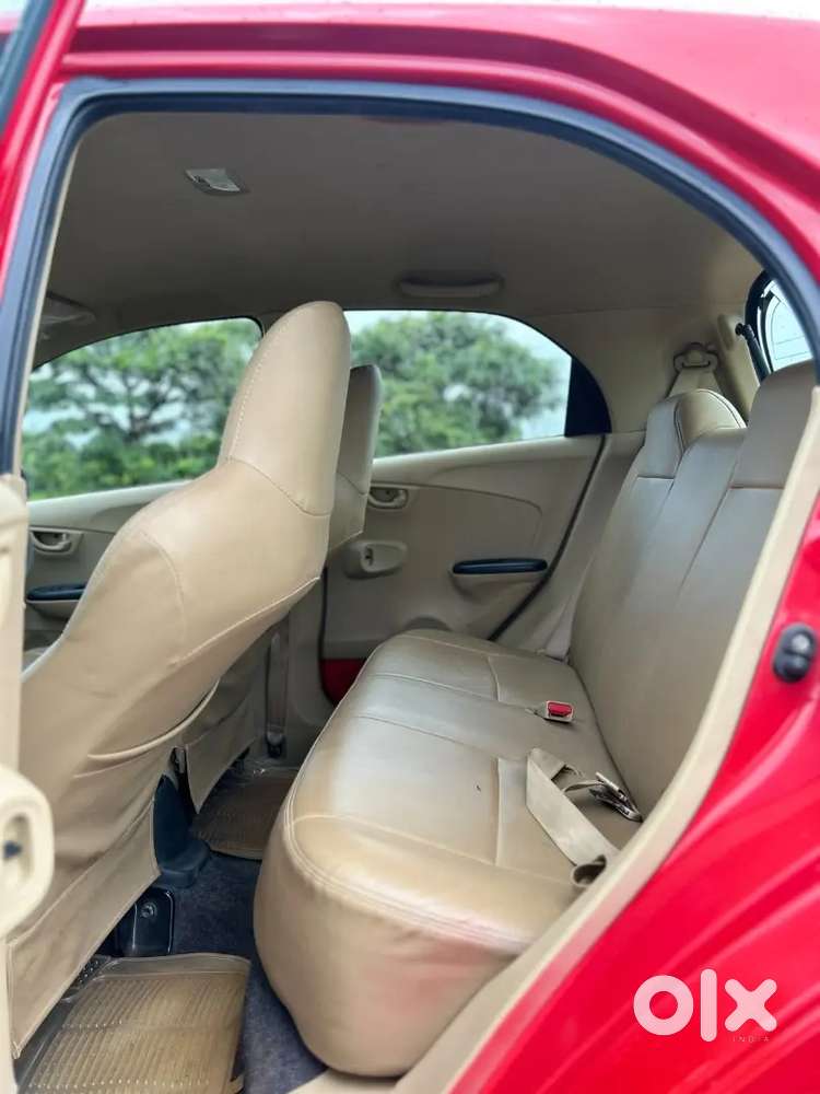 Honda Brio Smt Petrol 2015
