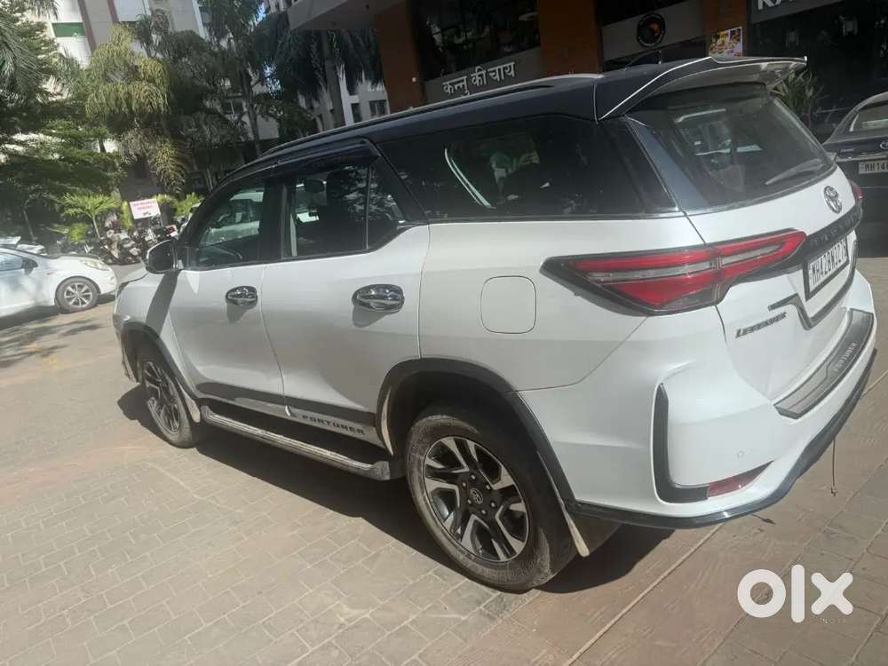 Toyota Fortuner Legender 2024 Diesel